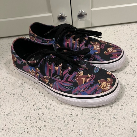 Vans Shoes - Rare VANS x NINTENDO Colab Donkey Kong Sneakers - so many details!!